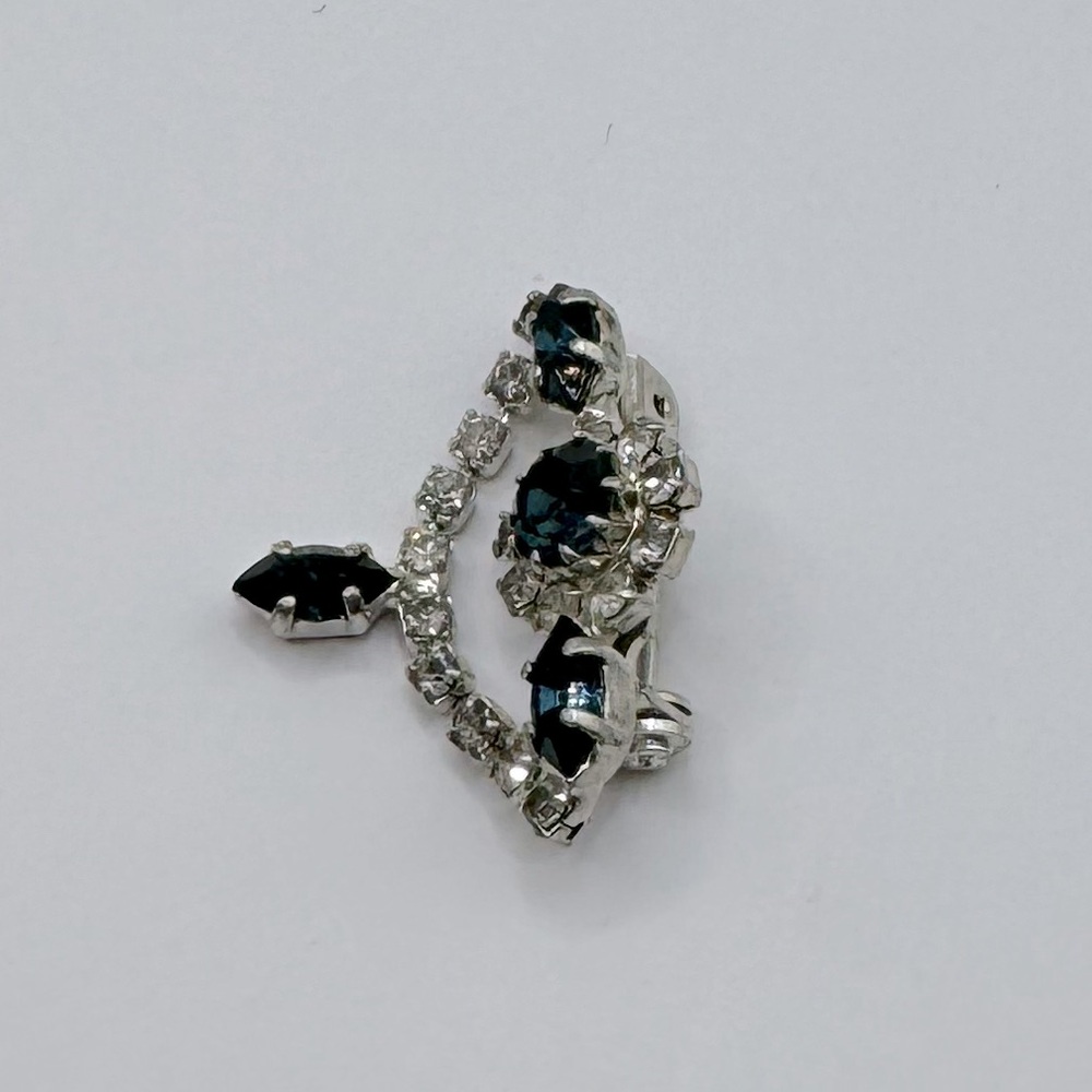 VINTAGE Crystal Dangle Brooch - Picture 7 of 12